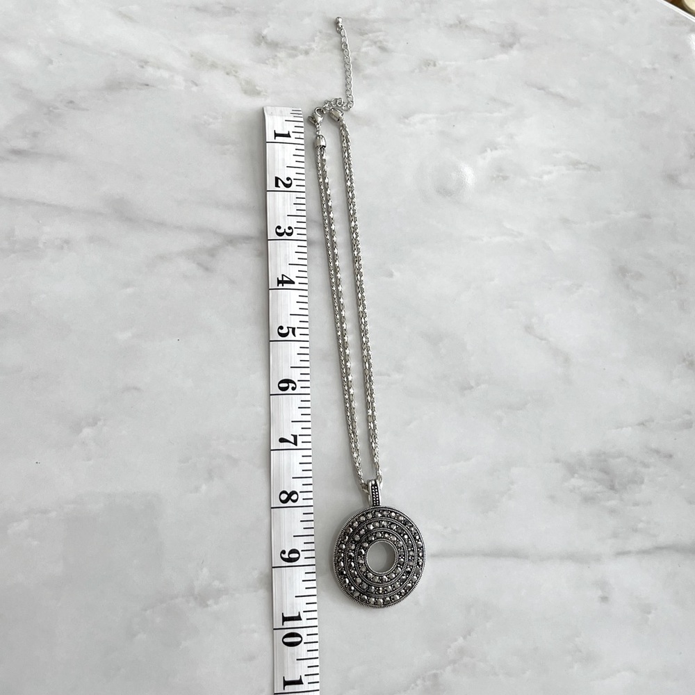 🎉SALE🎉Premier Designs Necklace and Pendant - Picture 8 of 8